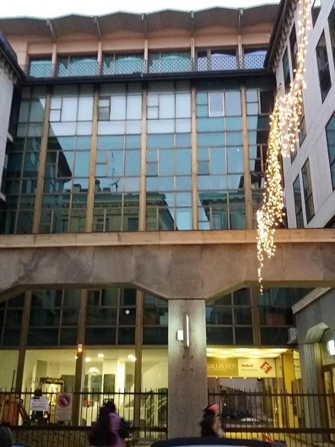 Trilocale Moderno In Centro Citta Apartment Turin Exterior photo
